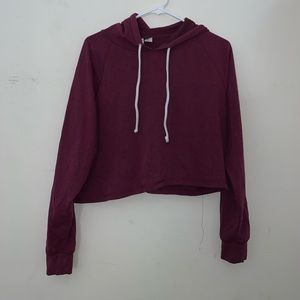 H & M cropped sweater